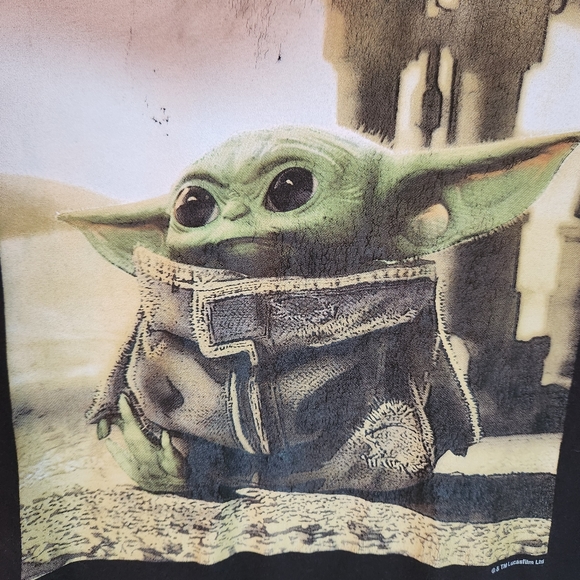 Old Navy Grogu Tshirt Wns Medium - Picture 2 of 8